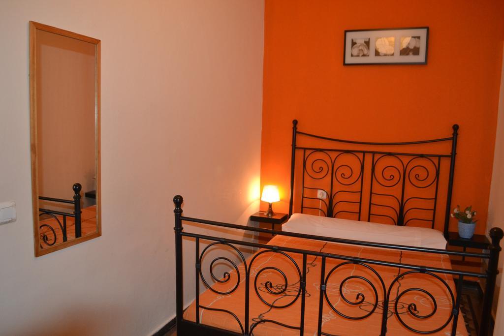Blue Hostel Barselona Oda fotoğraf
