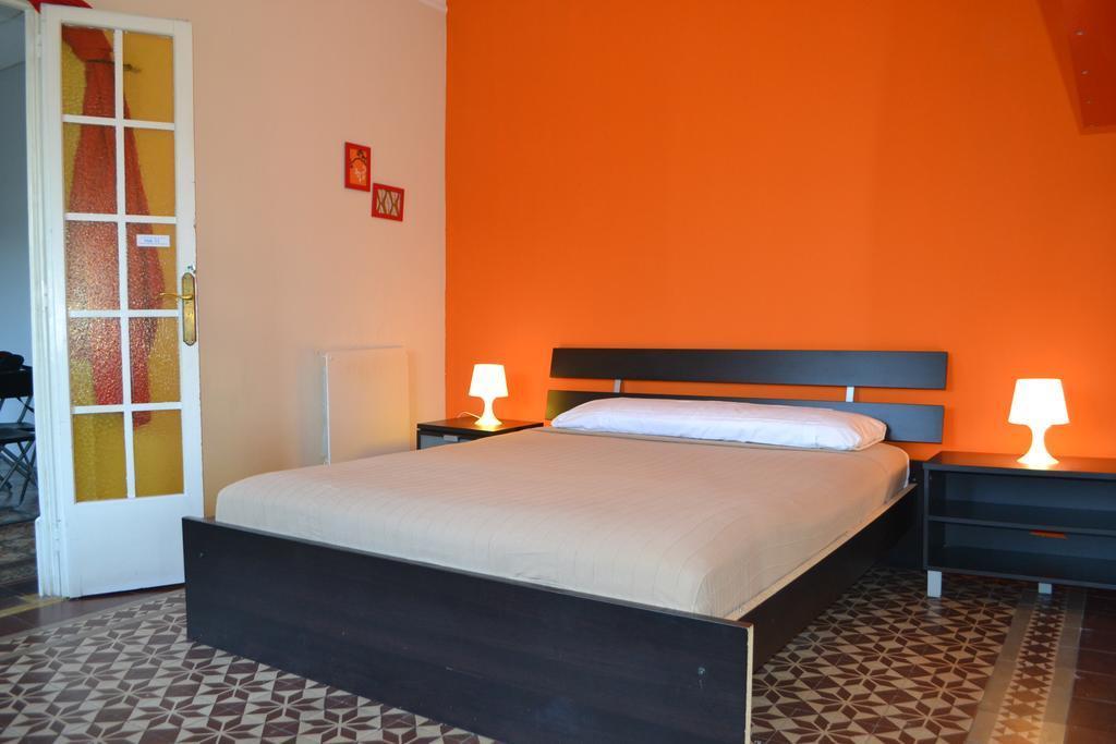 Blue Hostel Barselona Oda fotoğraf