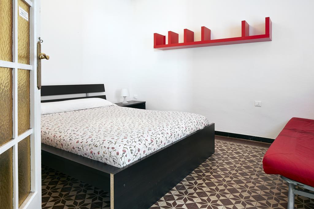 Blue Hostel Barselona Dış mekan fotoğraf