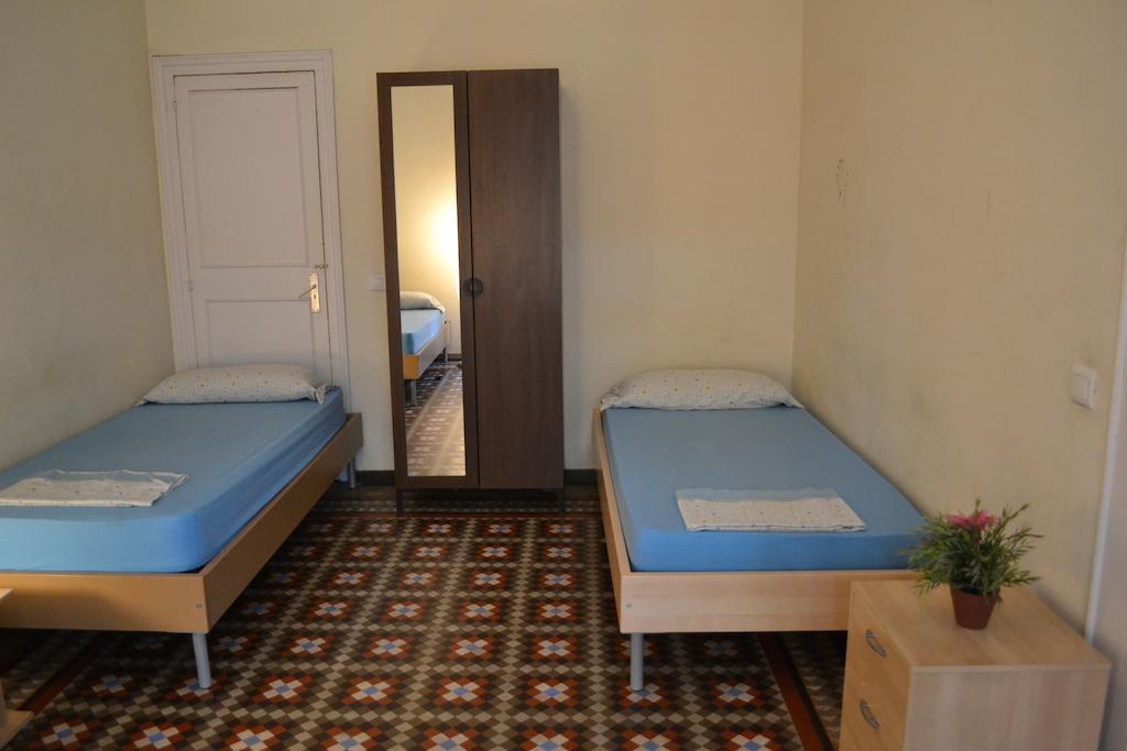 Blue Hostel Barselona Oda fotoğraf